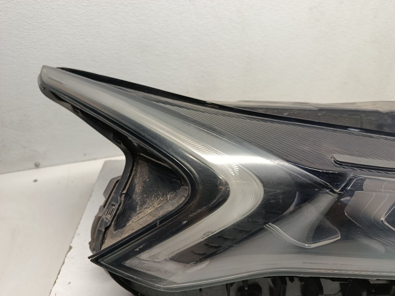 Part image 3