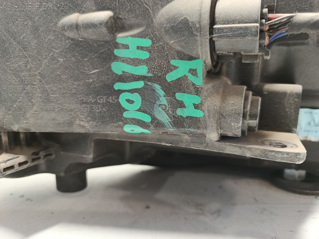 Part image 5