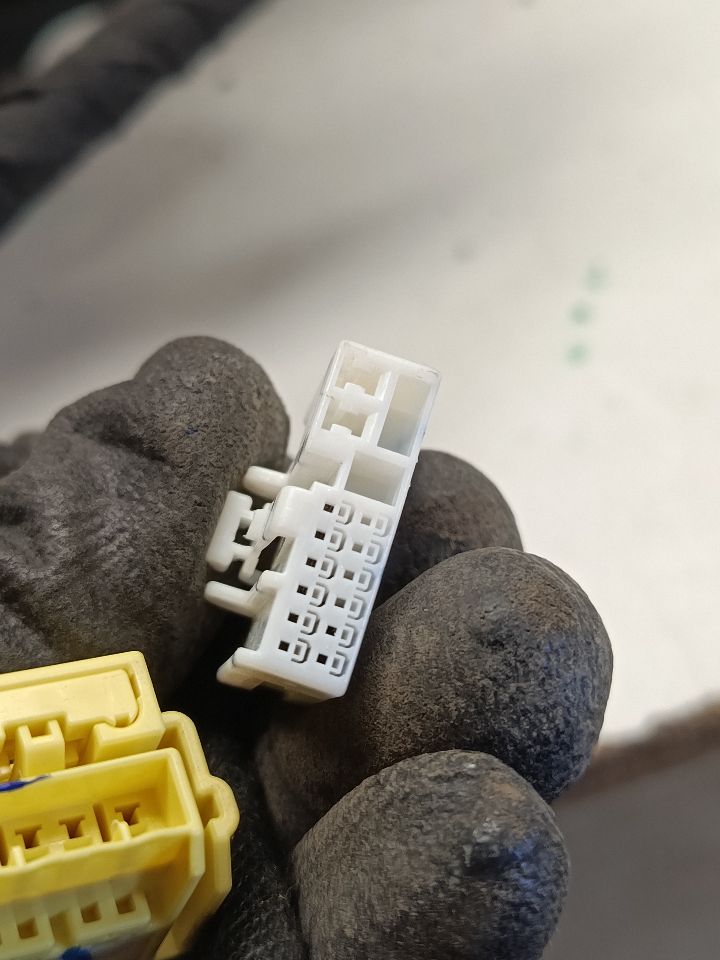 Part image 11