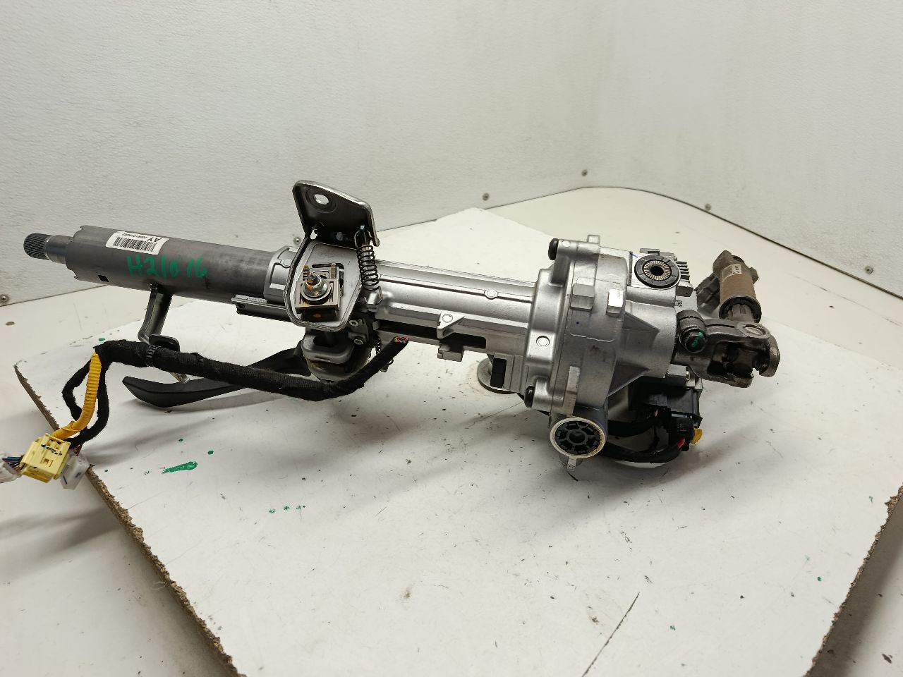 Part image 3