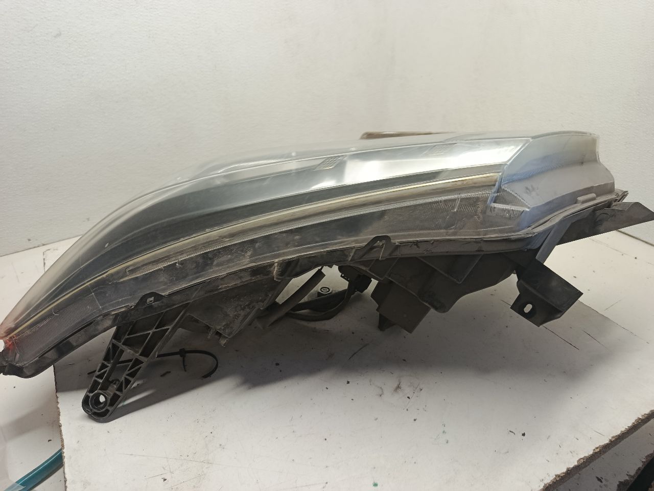 Part image 4