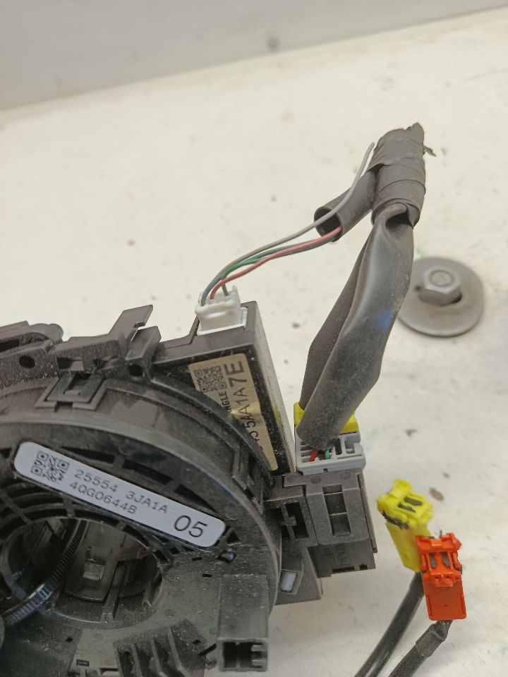 Part image 4