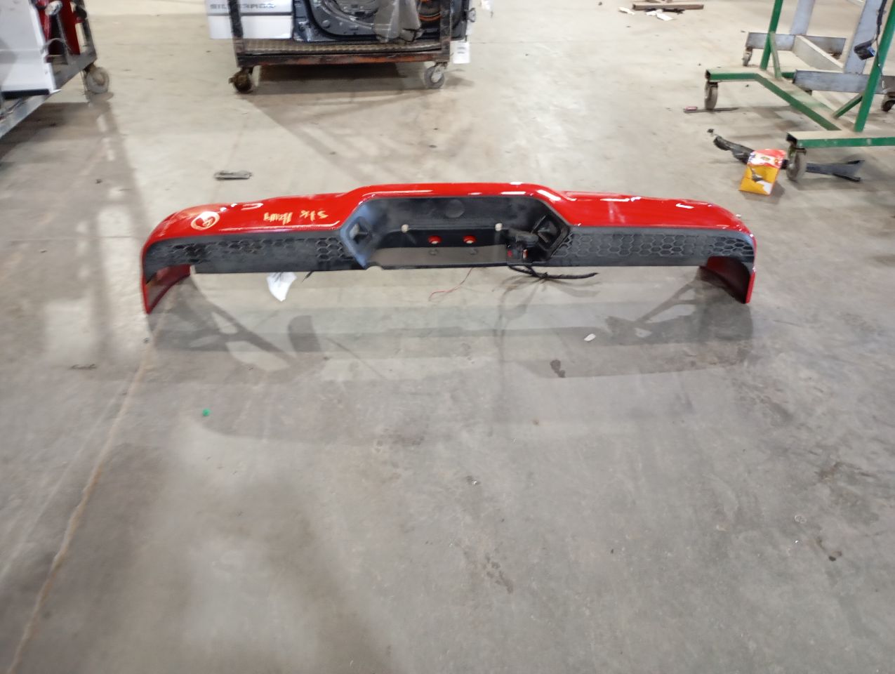 Part image 3