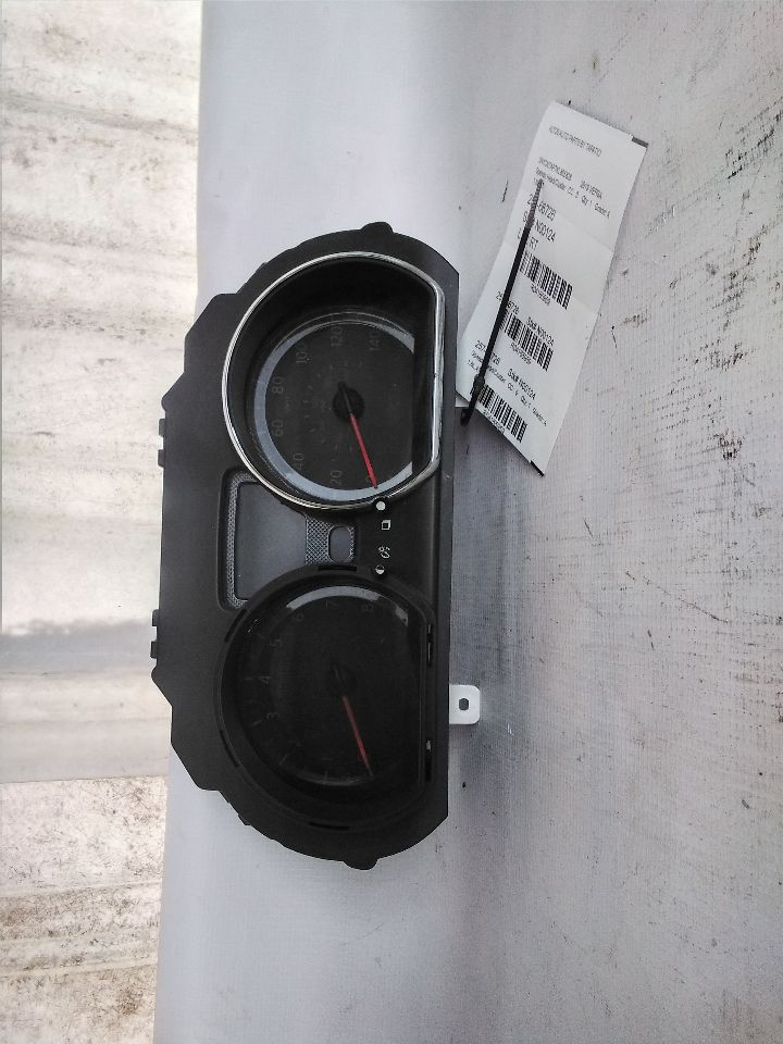 2019 Nissan VERSA Speedo Head/Cluster