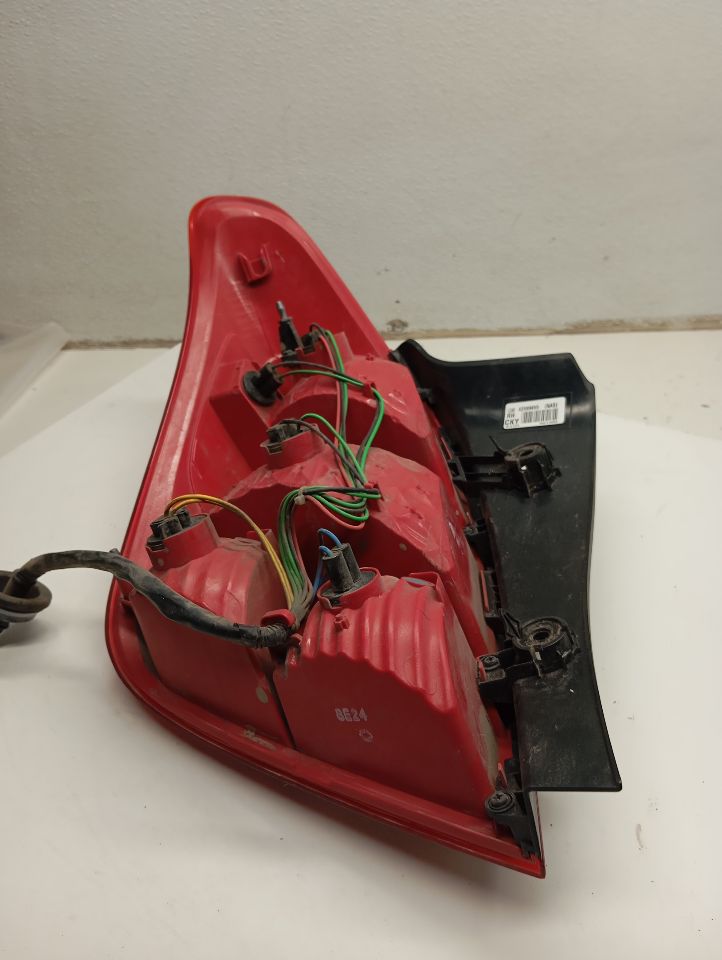 Part image 7