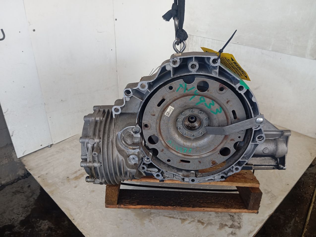 Part image 3