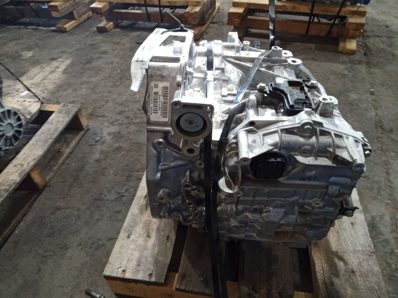 Part image 3