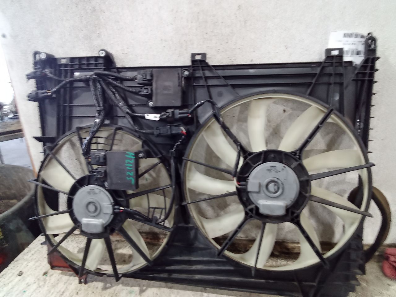 Part image 4