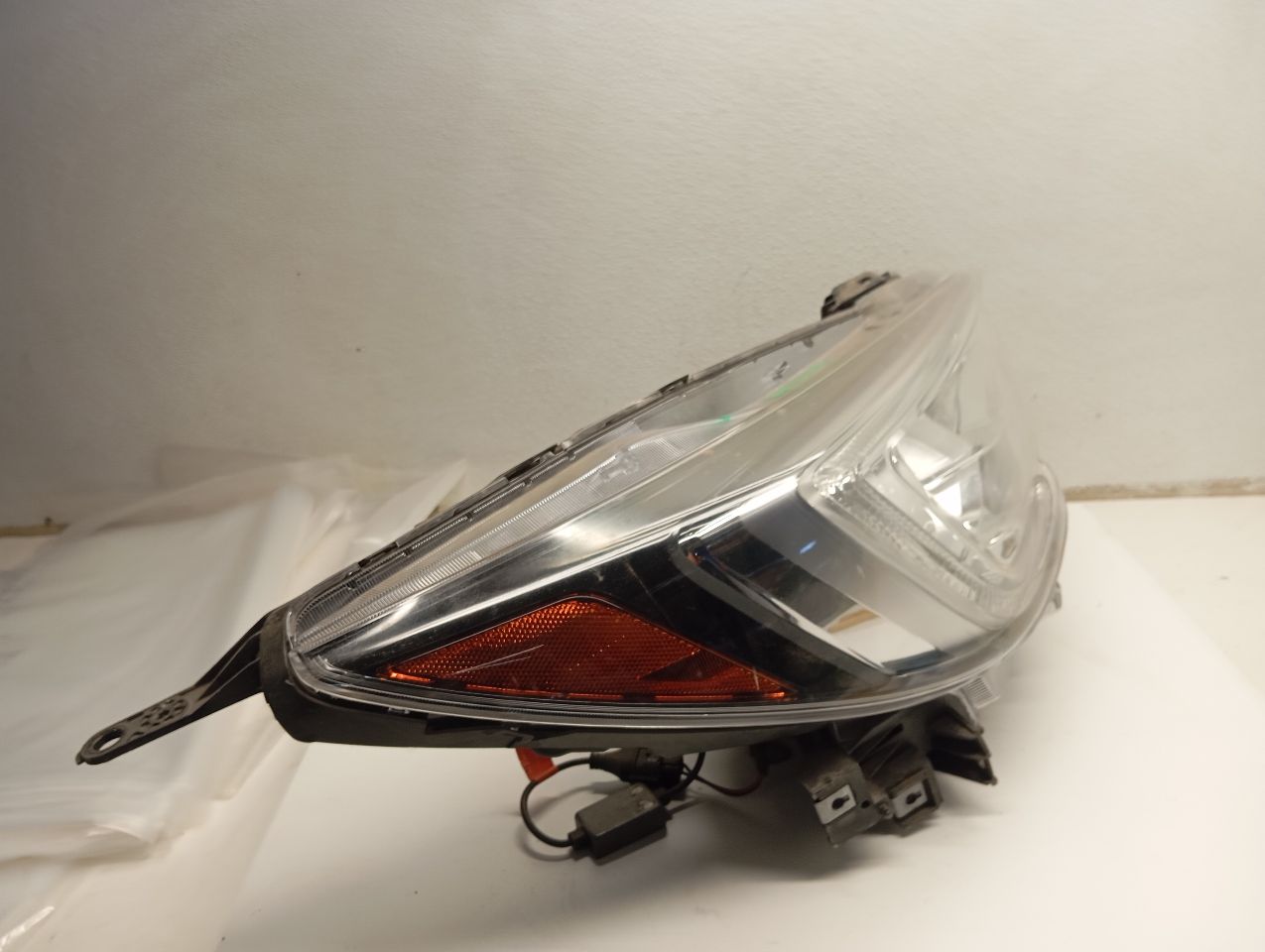 Part image 4