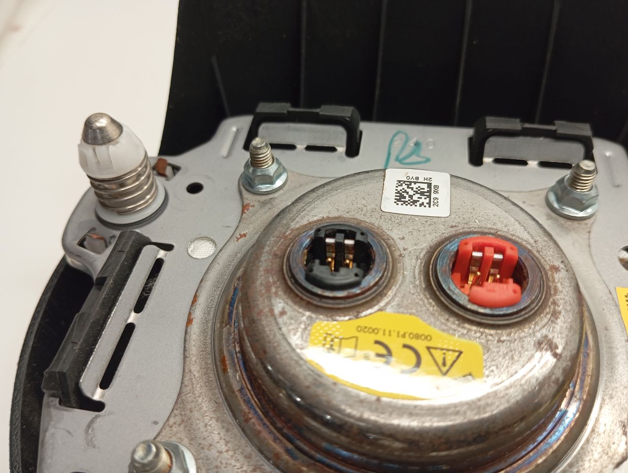 Part image 6