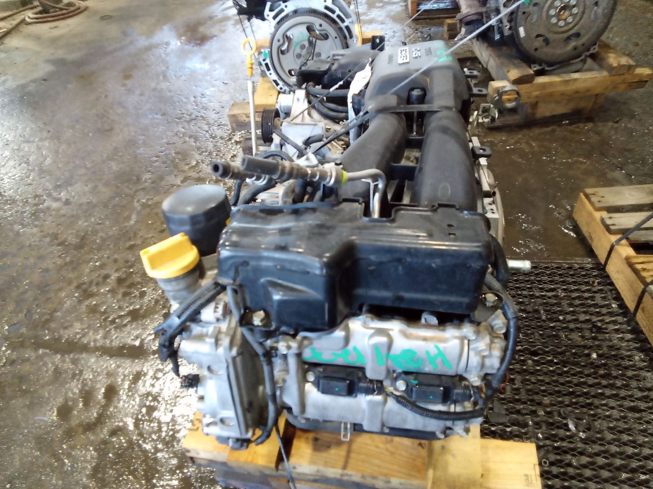 Part image 4