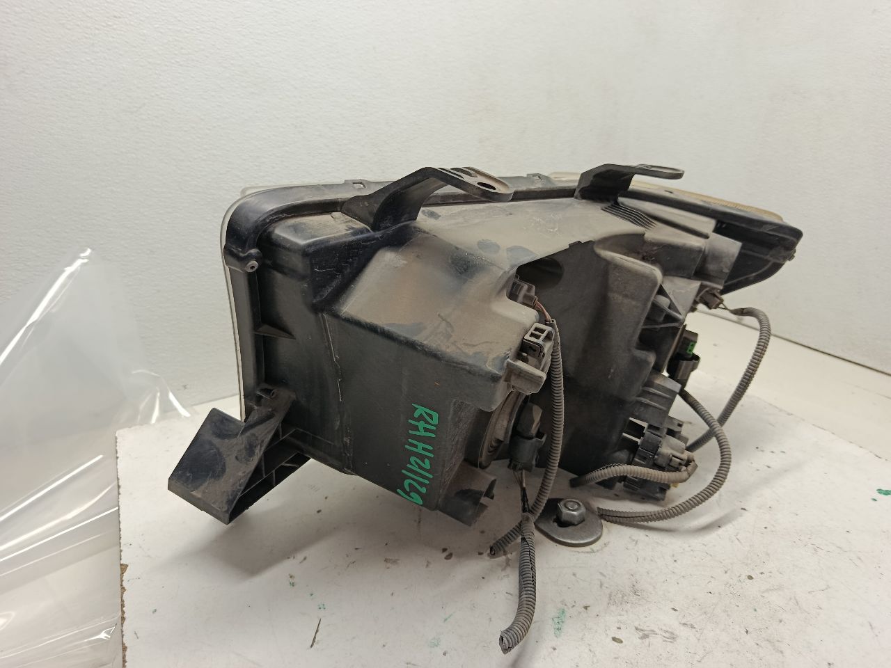 Part image 4