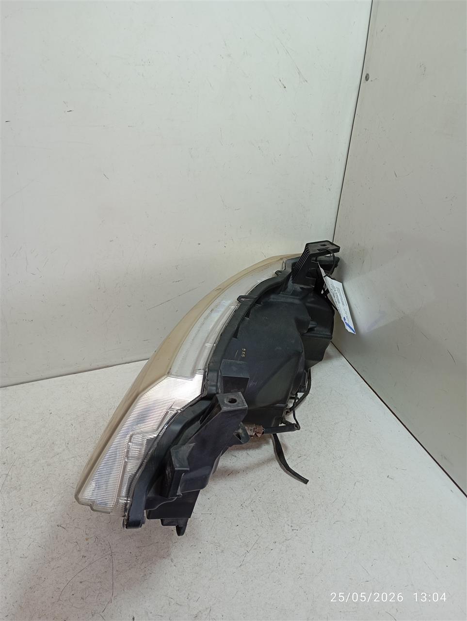 Part image 2