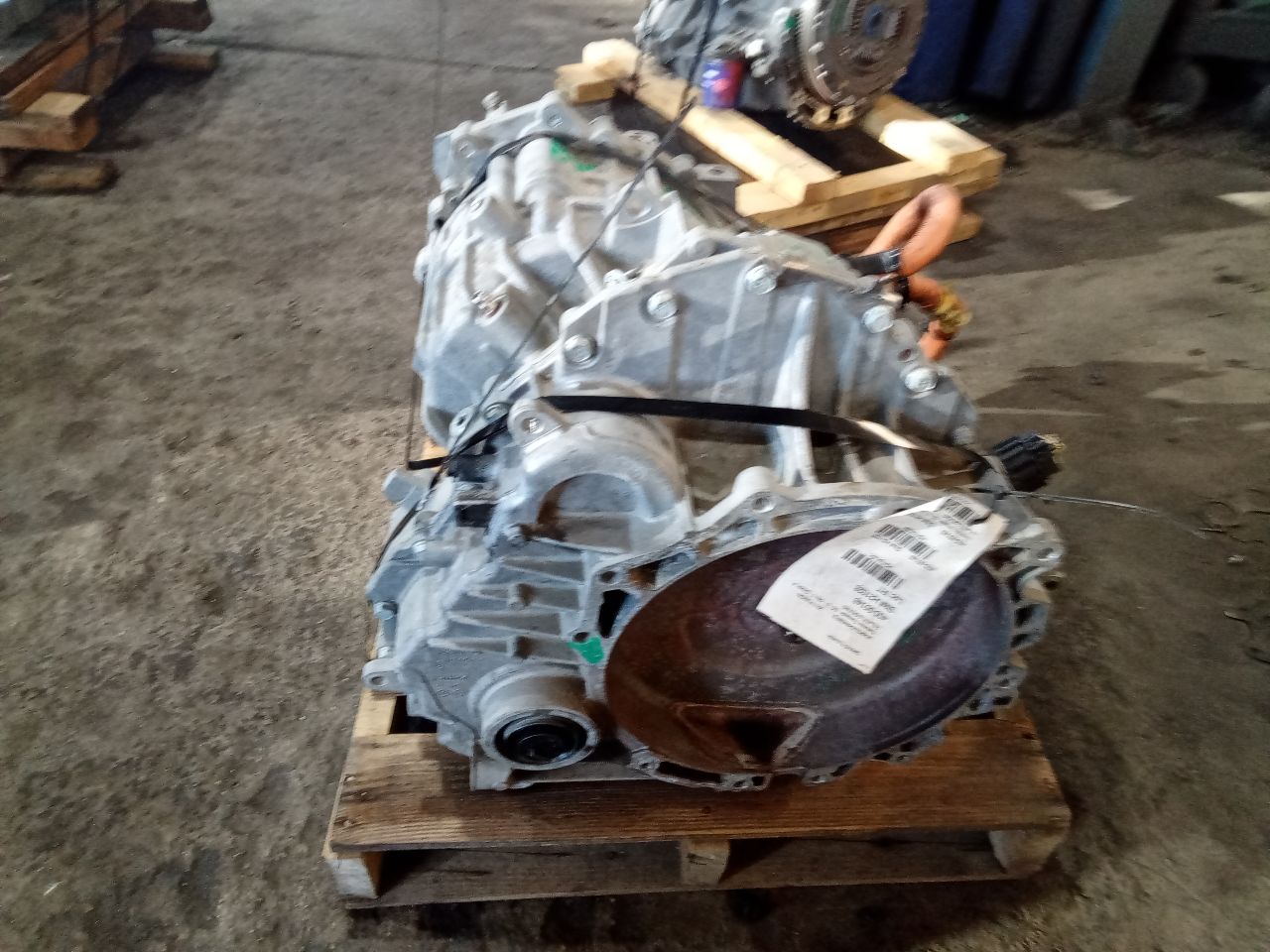 Part image 3
