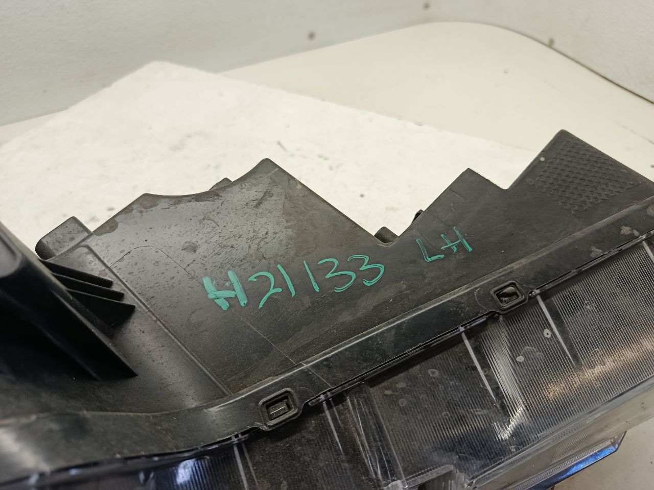 Part image 9