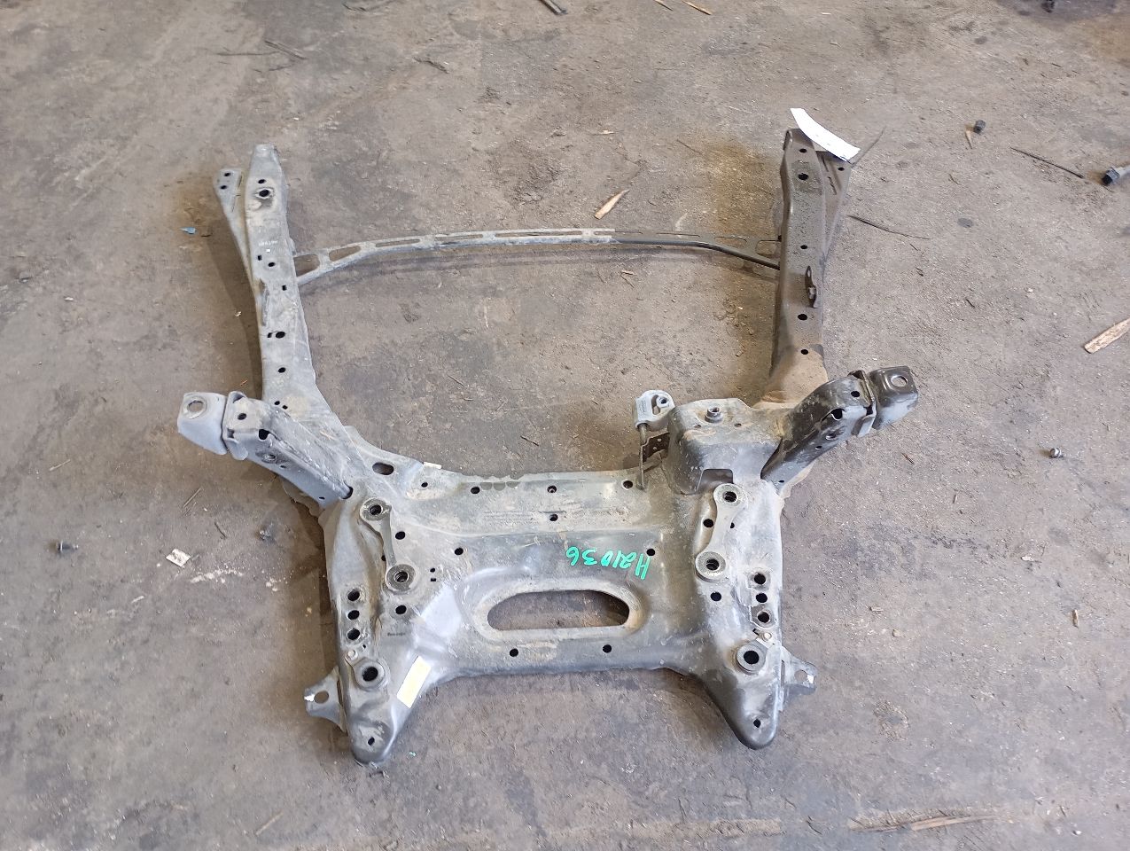 Part image 3