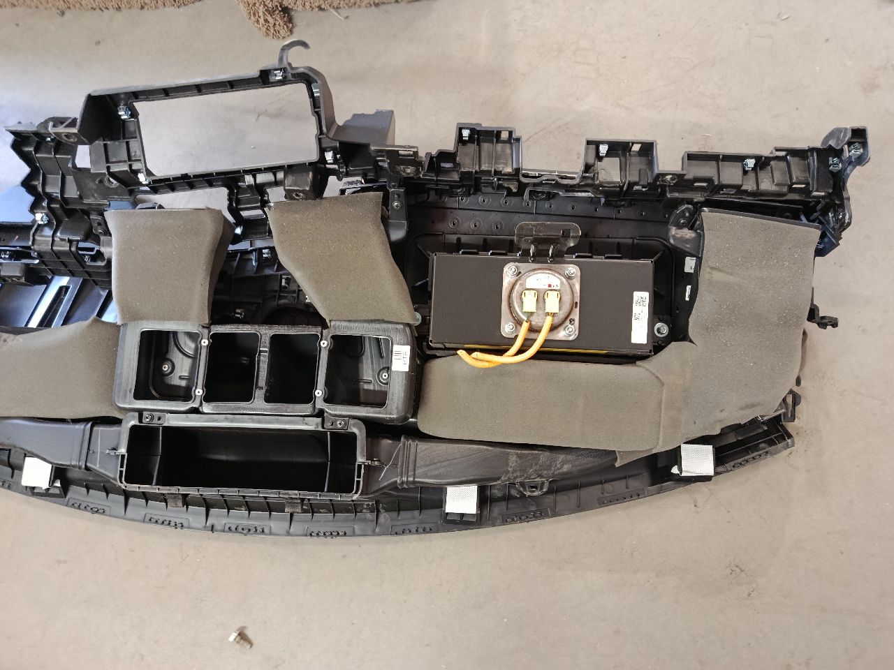 Part image 8