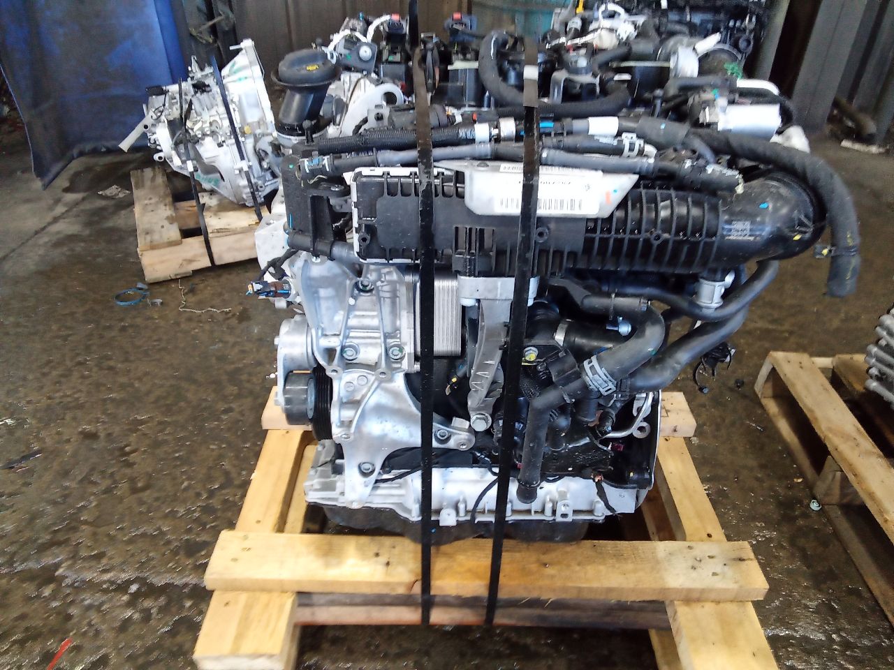 Part image 4