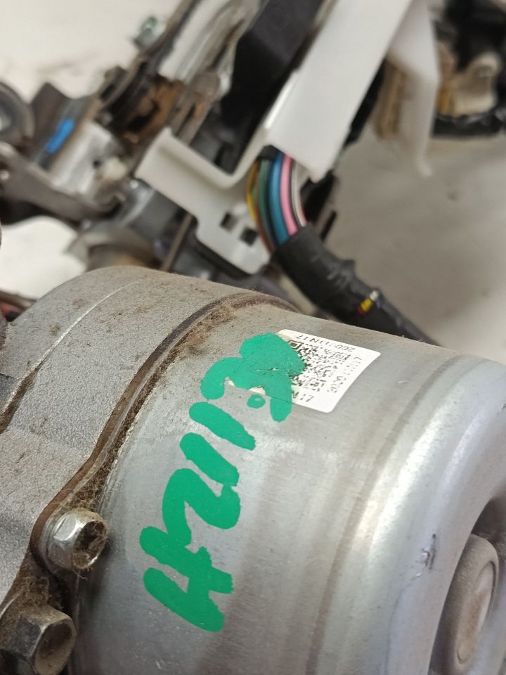 Part image 4