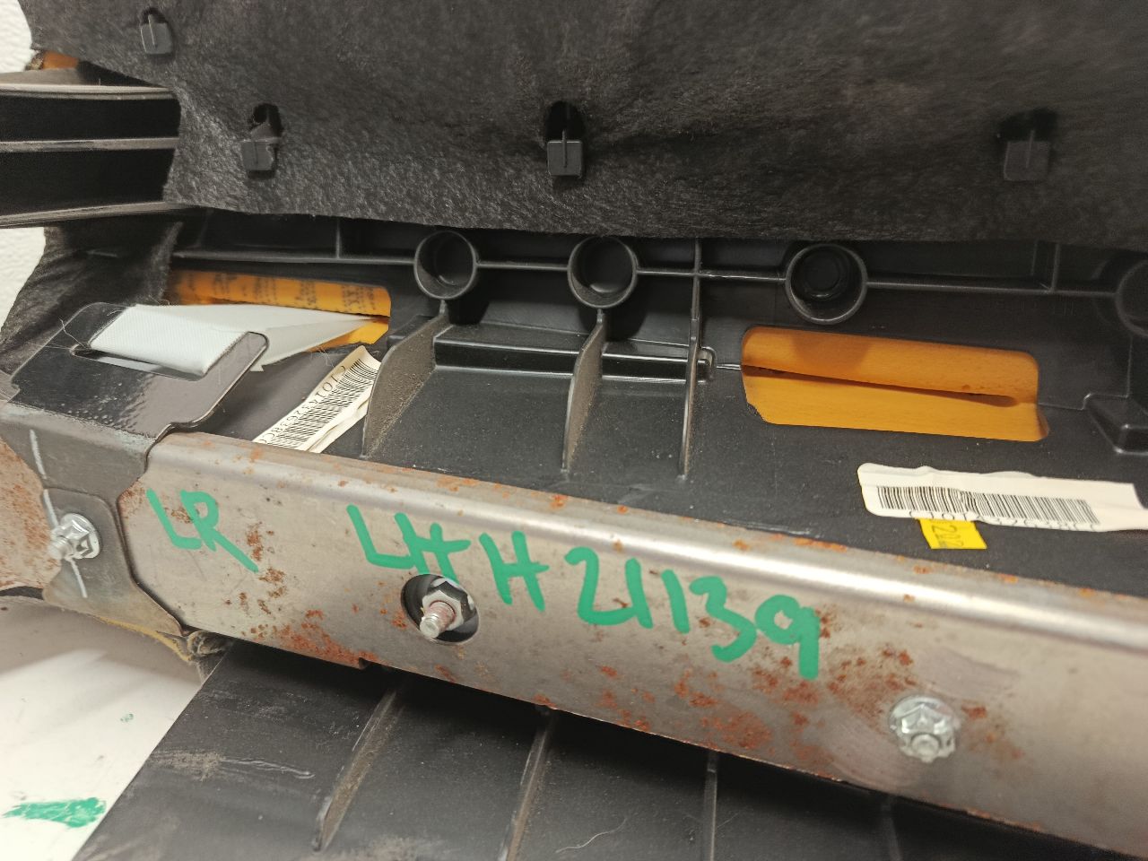 Part image 5