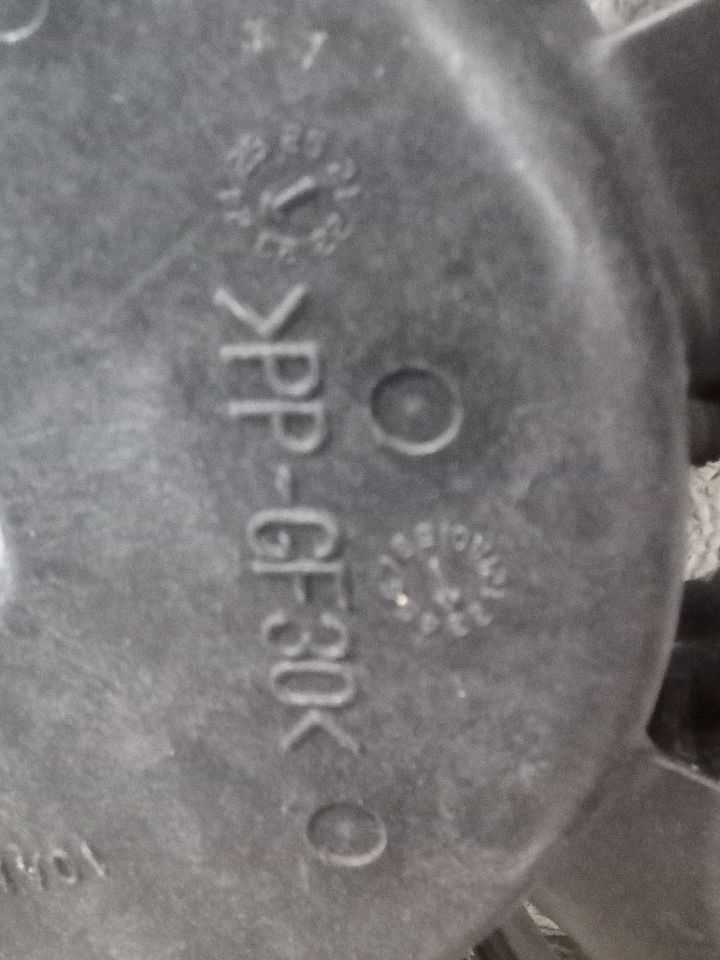 Part image 10