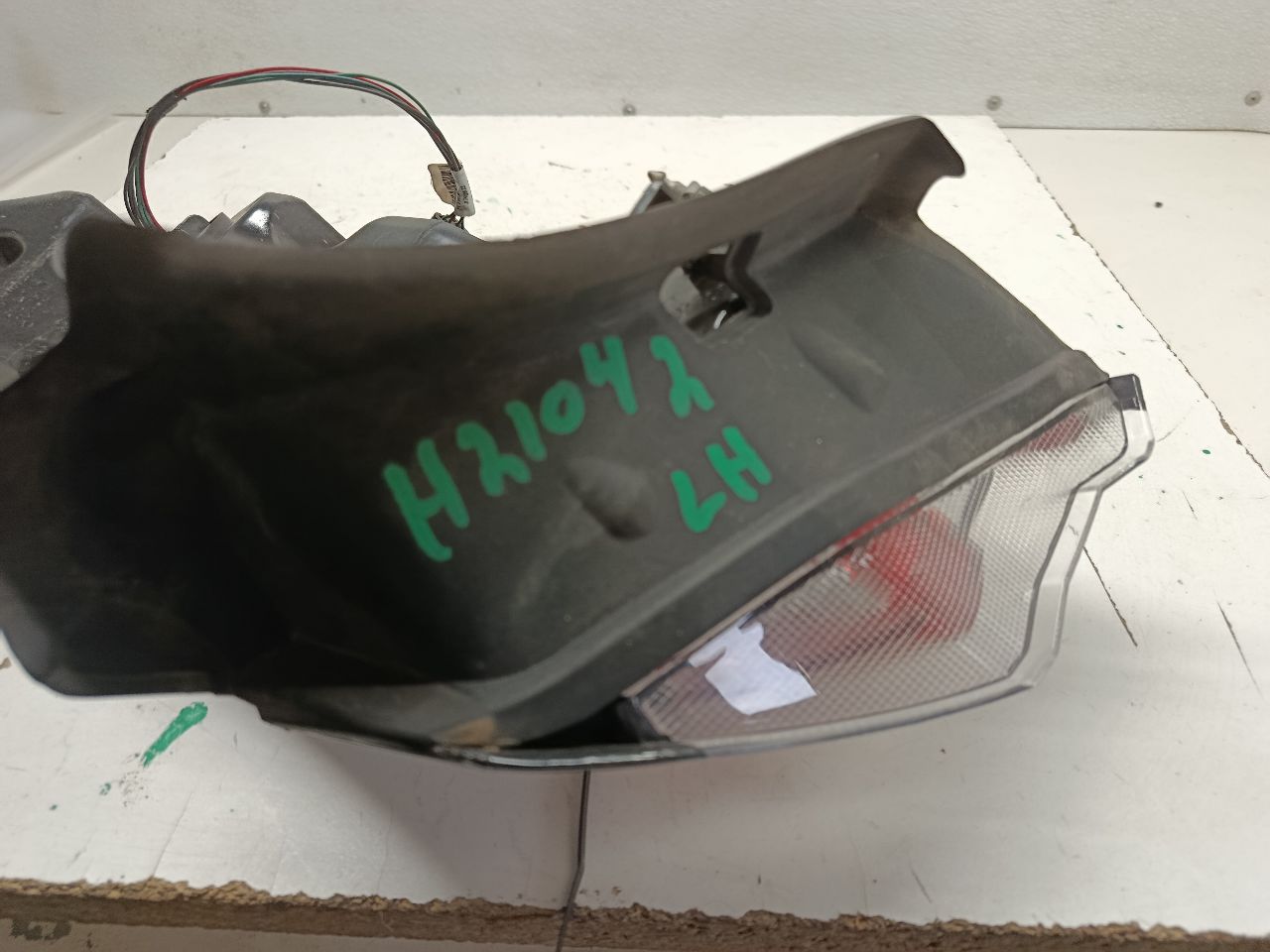 Part image 9