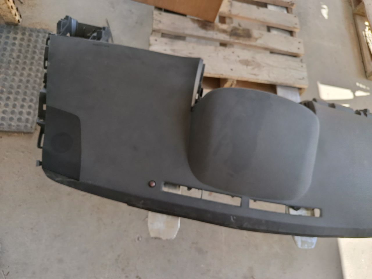 Part image 1