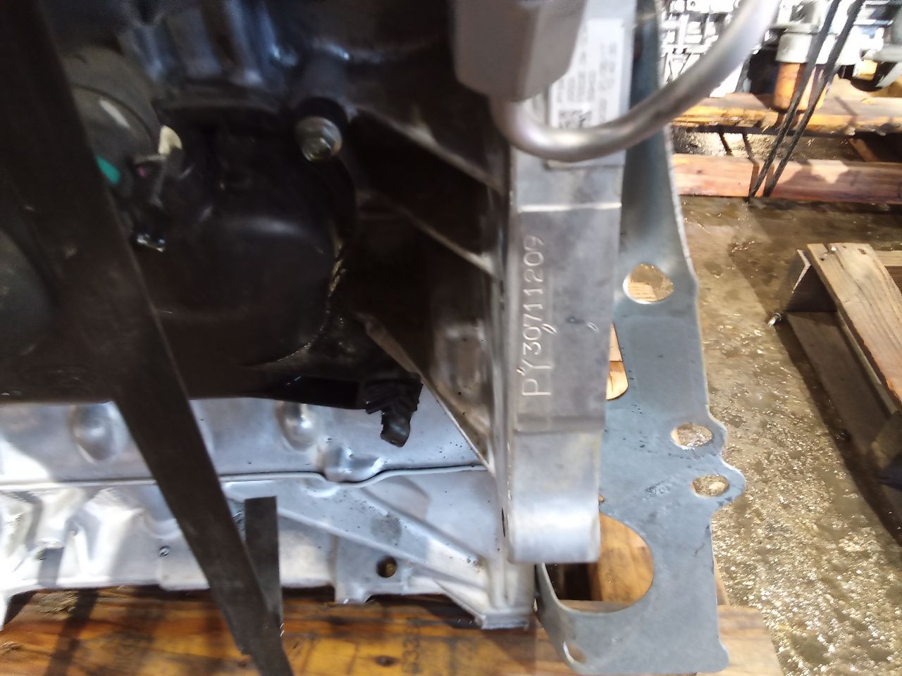 Part image 4