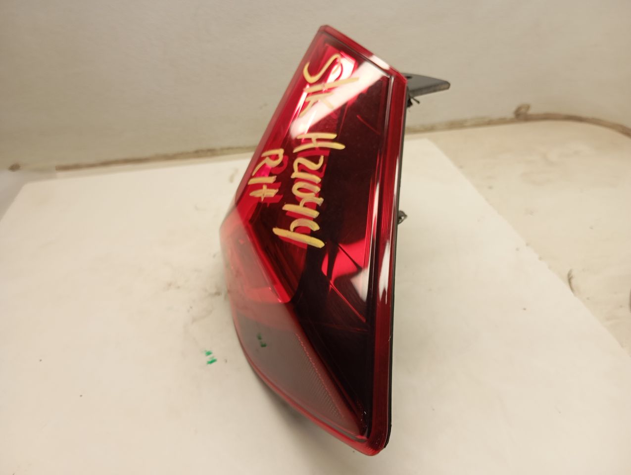 Part image 4