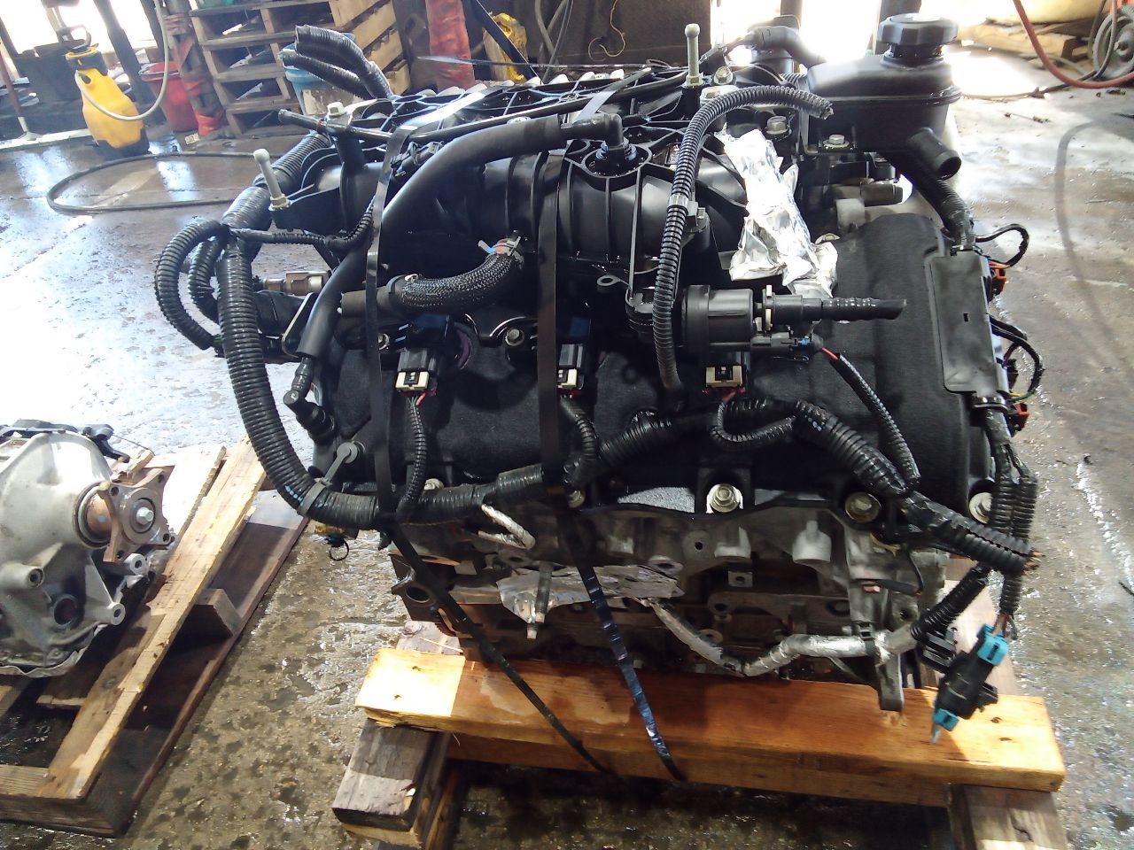 Part image 3