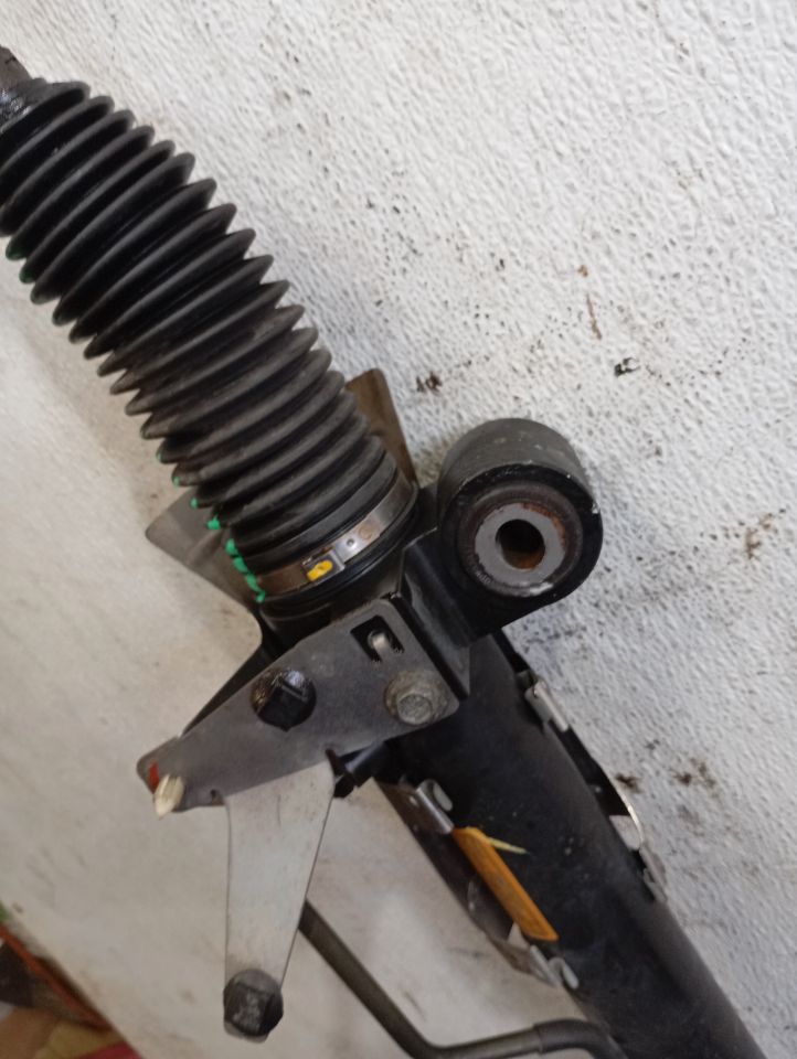 2013 General Motors EQUINOX Steering Gear Rack