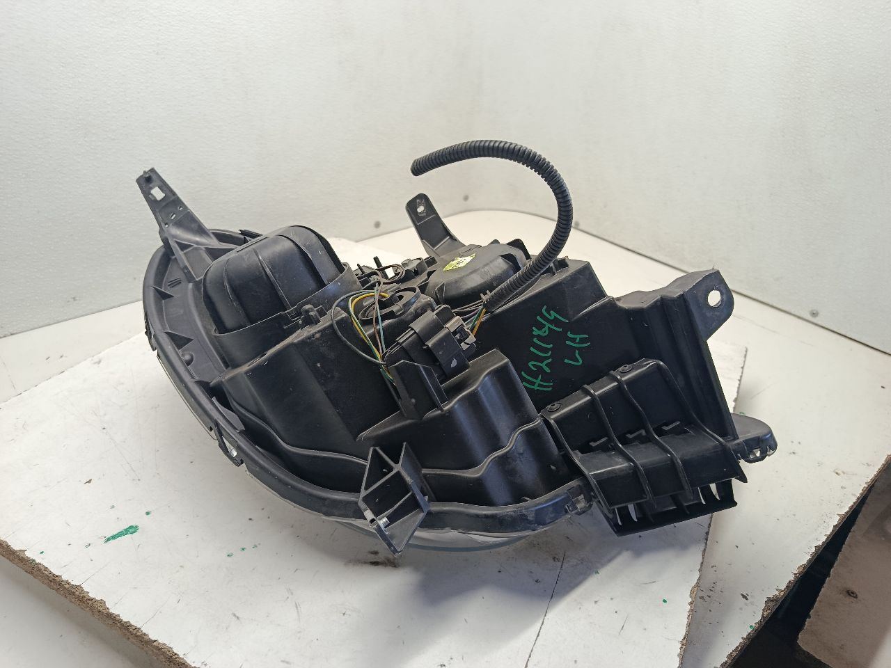 Part image 5