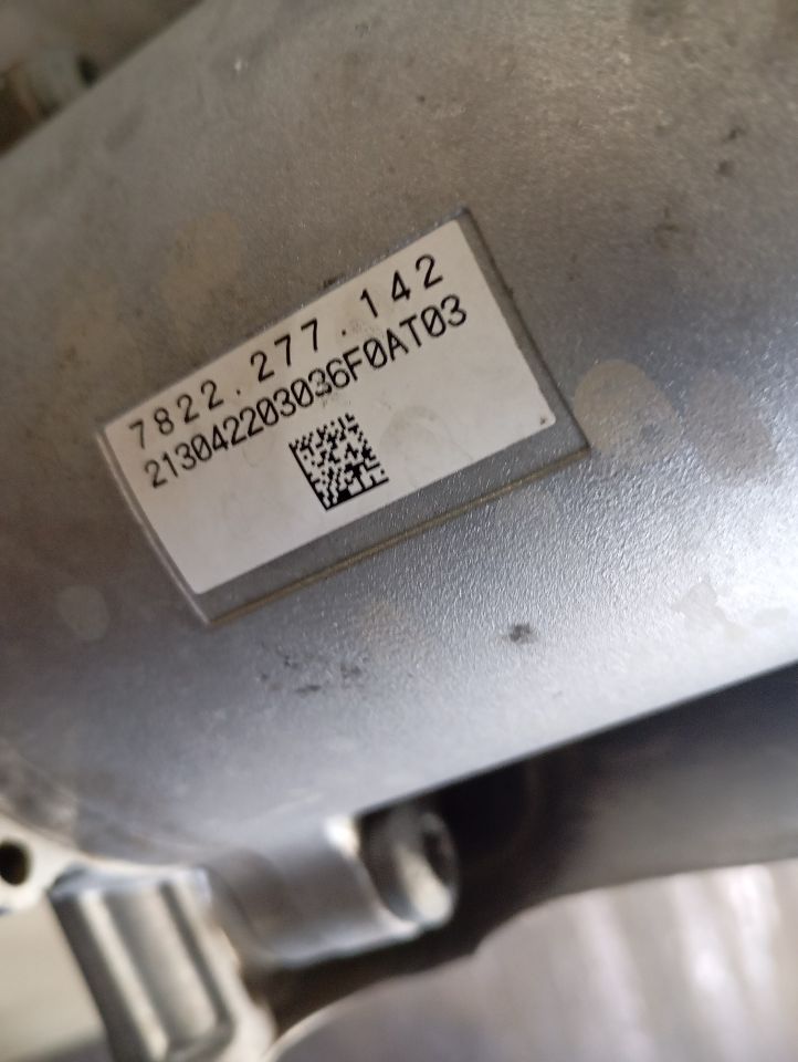 Part image 6