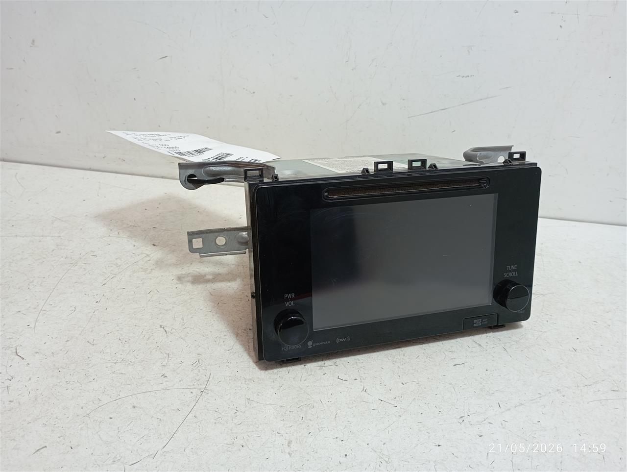 Used 2018 Toyota COROLLA ID 100639 on radio face - Stock #A14865