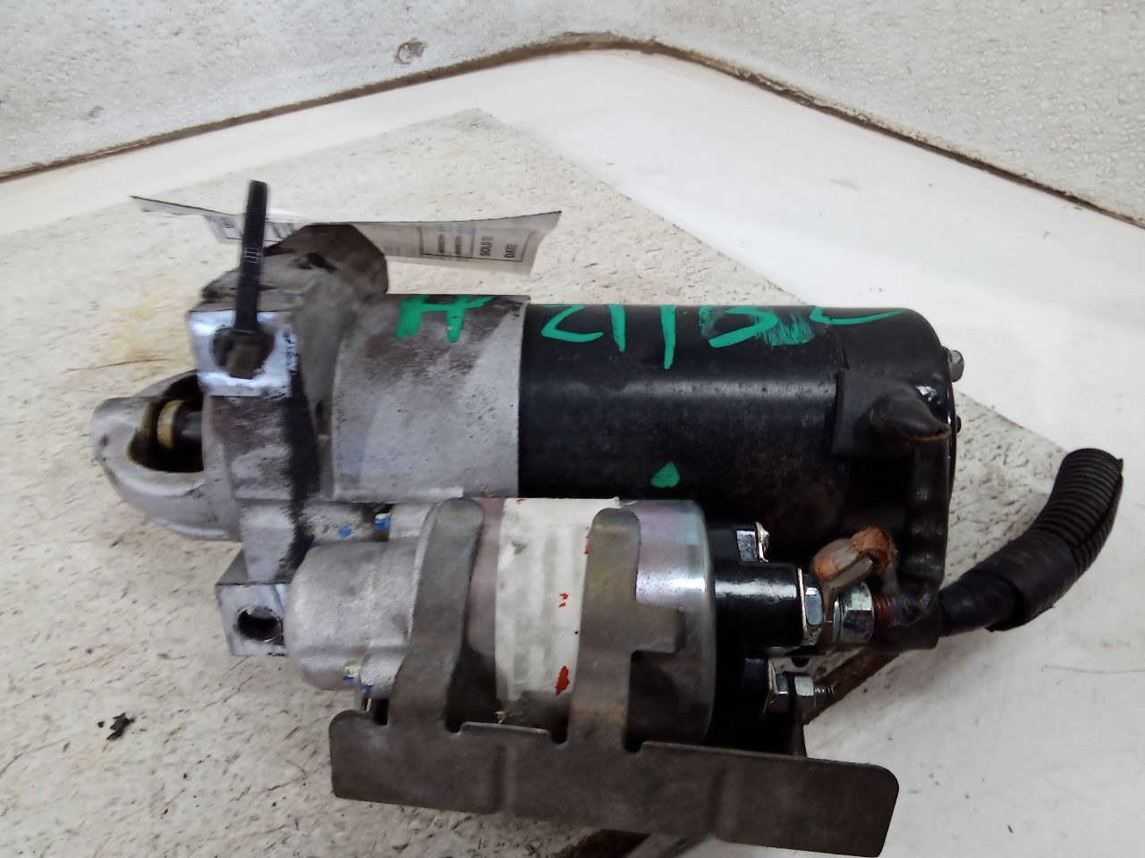 Part image 3