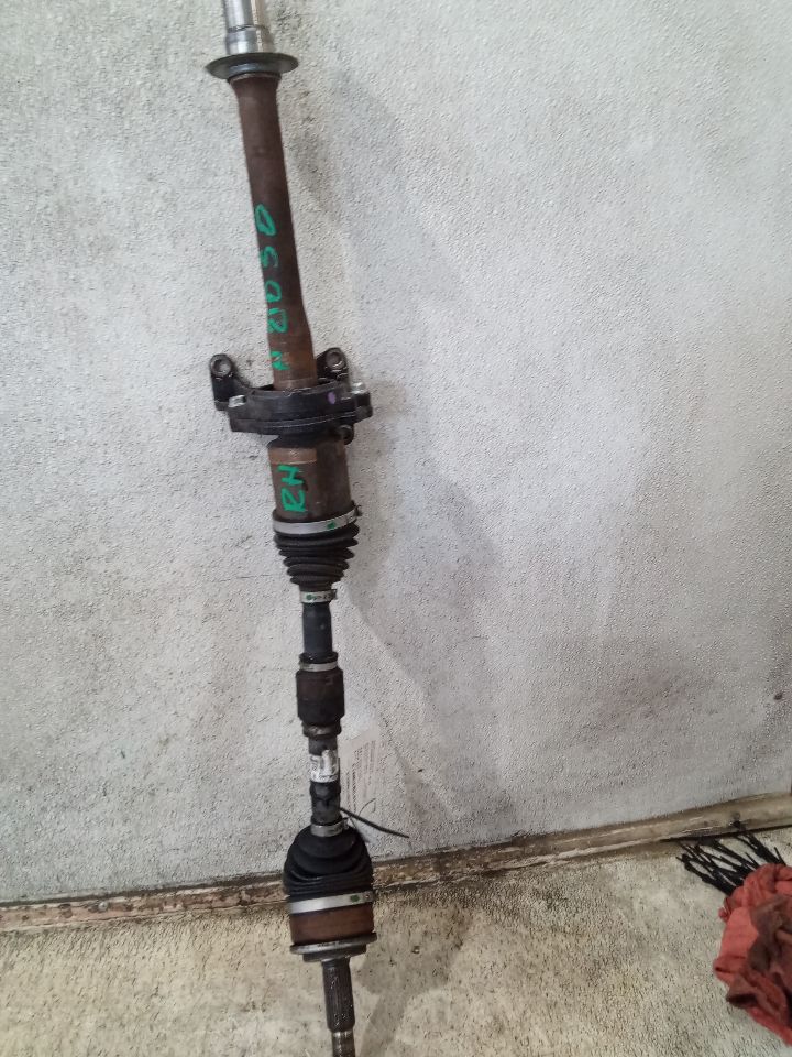 Part image 8
