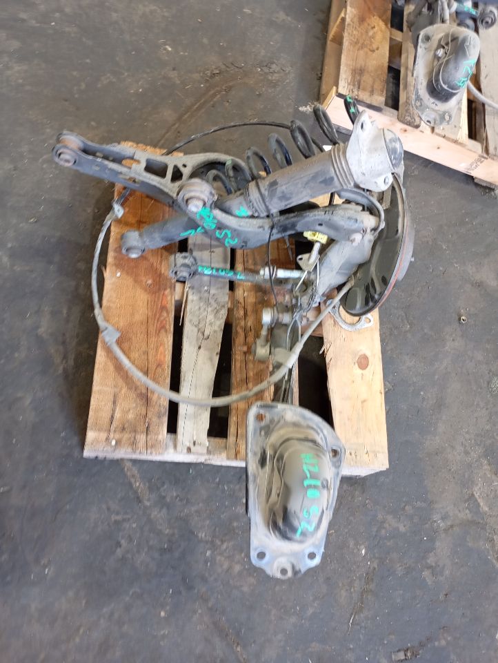 Part image 7