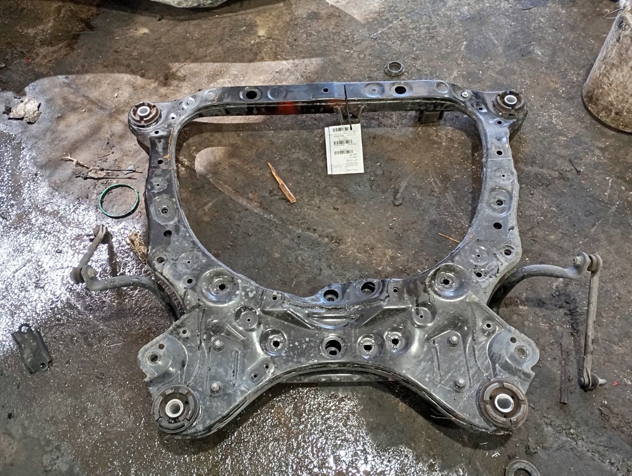 Part image 3