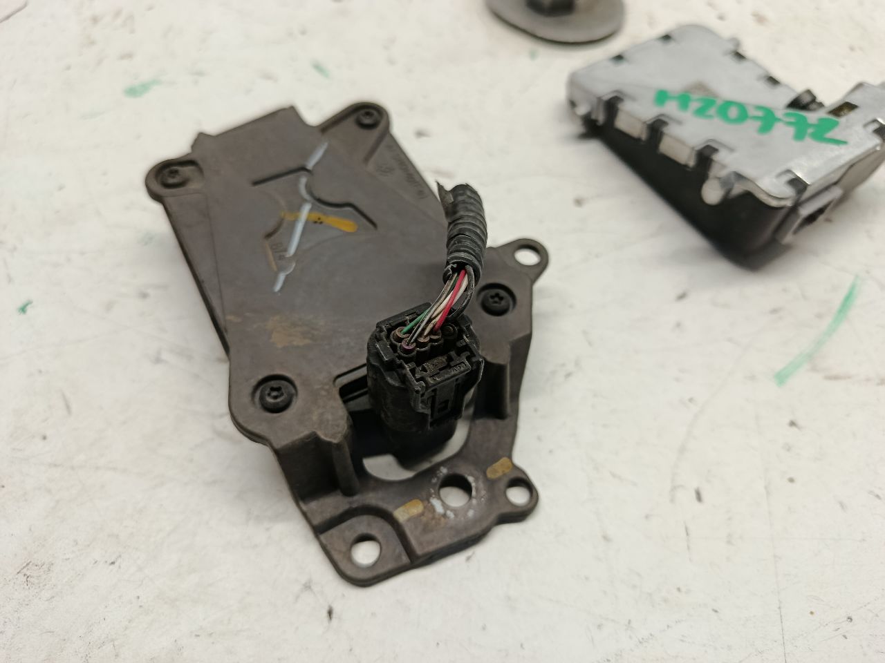 Part image 5
