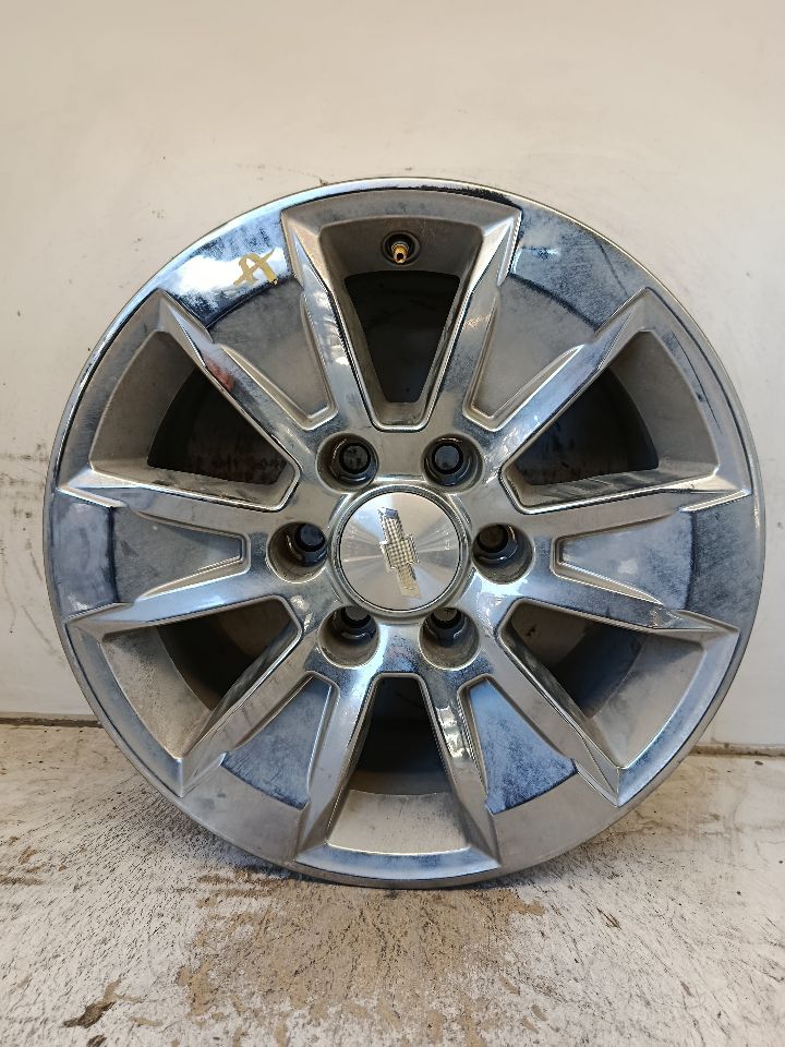 2019 General Motors SILVERADO 1500 PICKUP Wheel