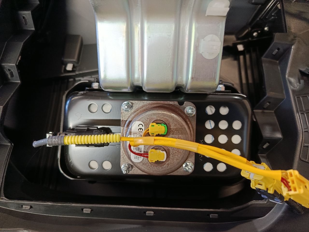 Part image 7