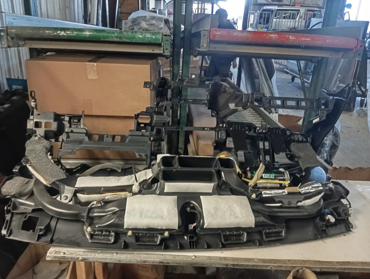 Part image 3
