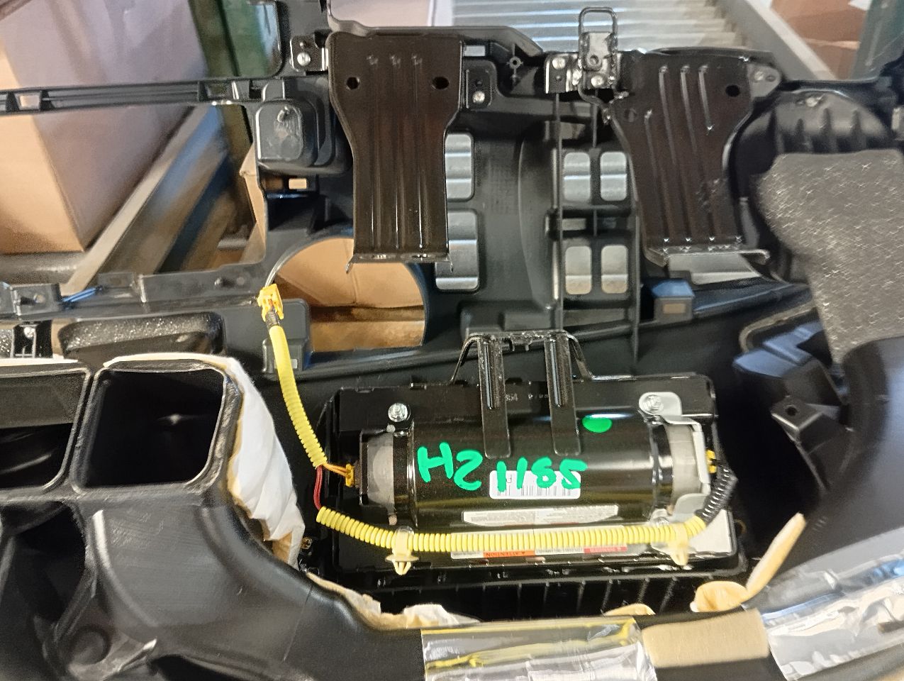 Part image 4