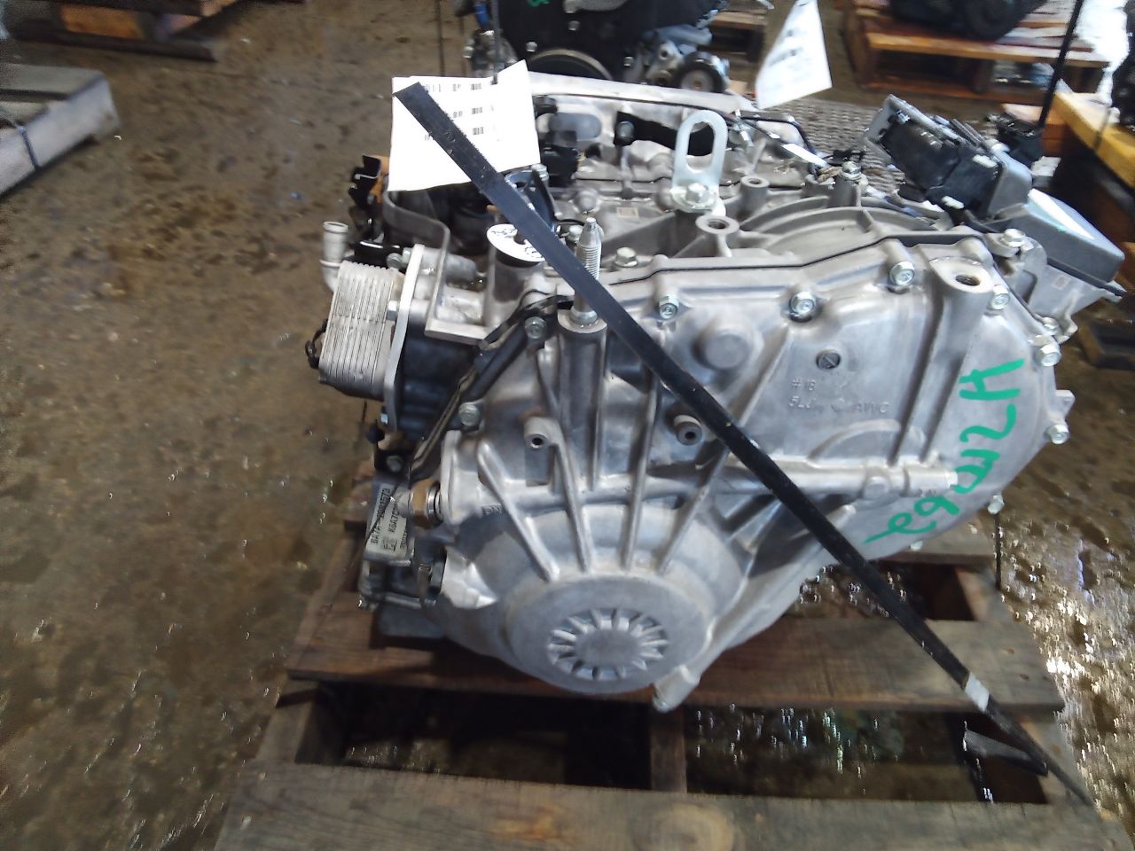 Part image 3