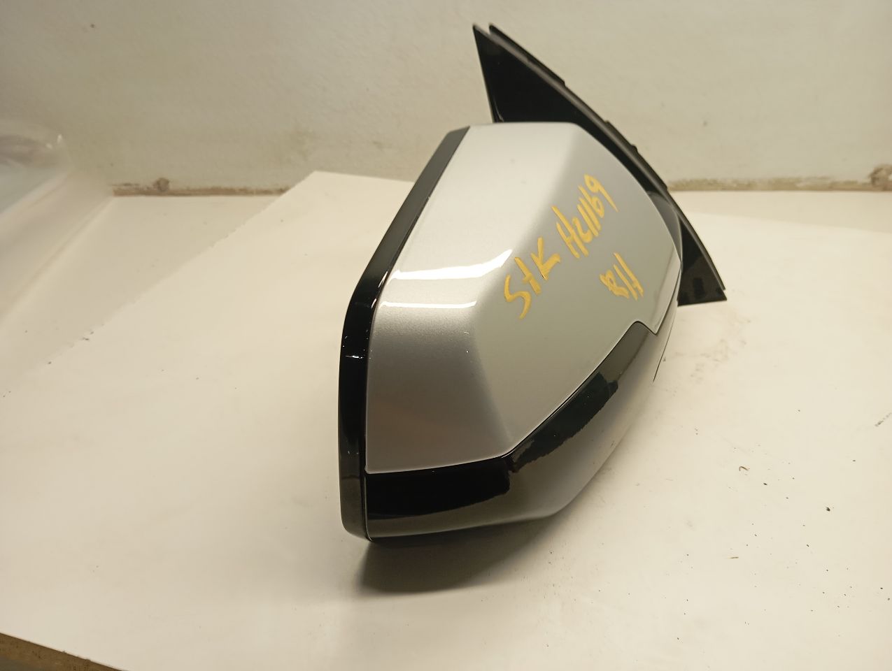 Part image 2