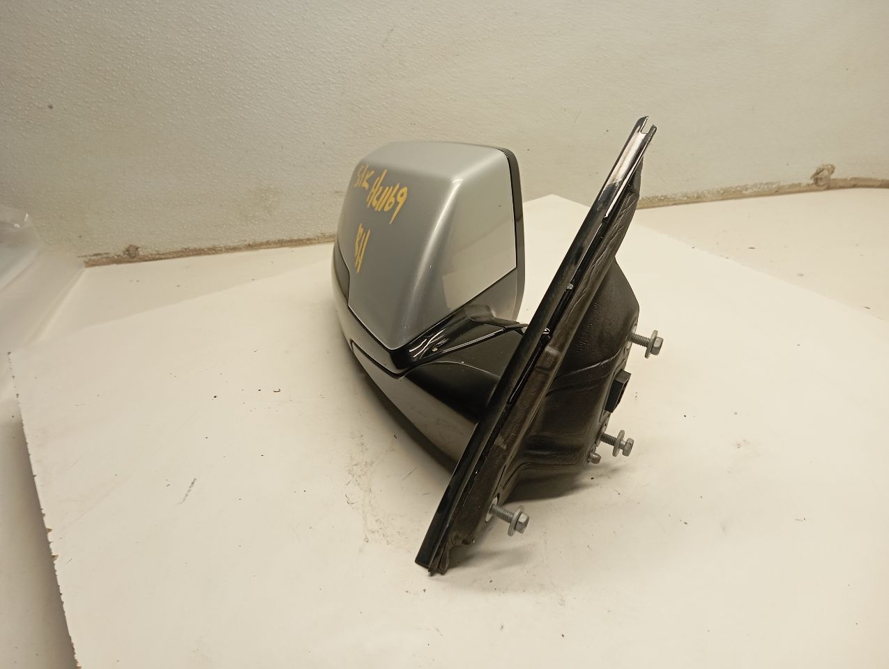 Part image 4