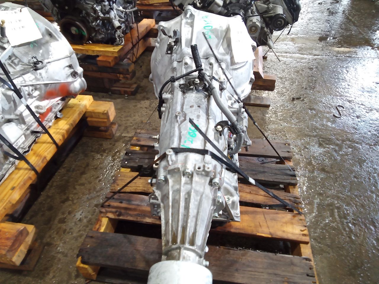 Part image 4