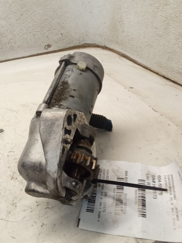 Part image 3