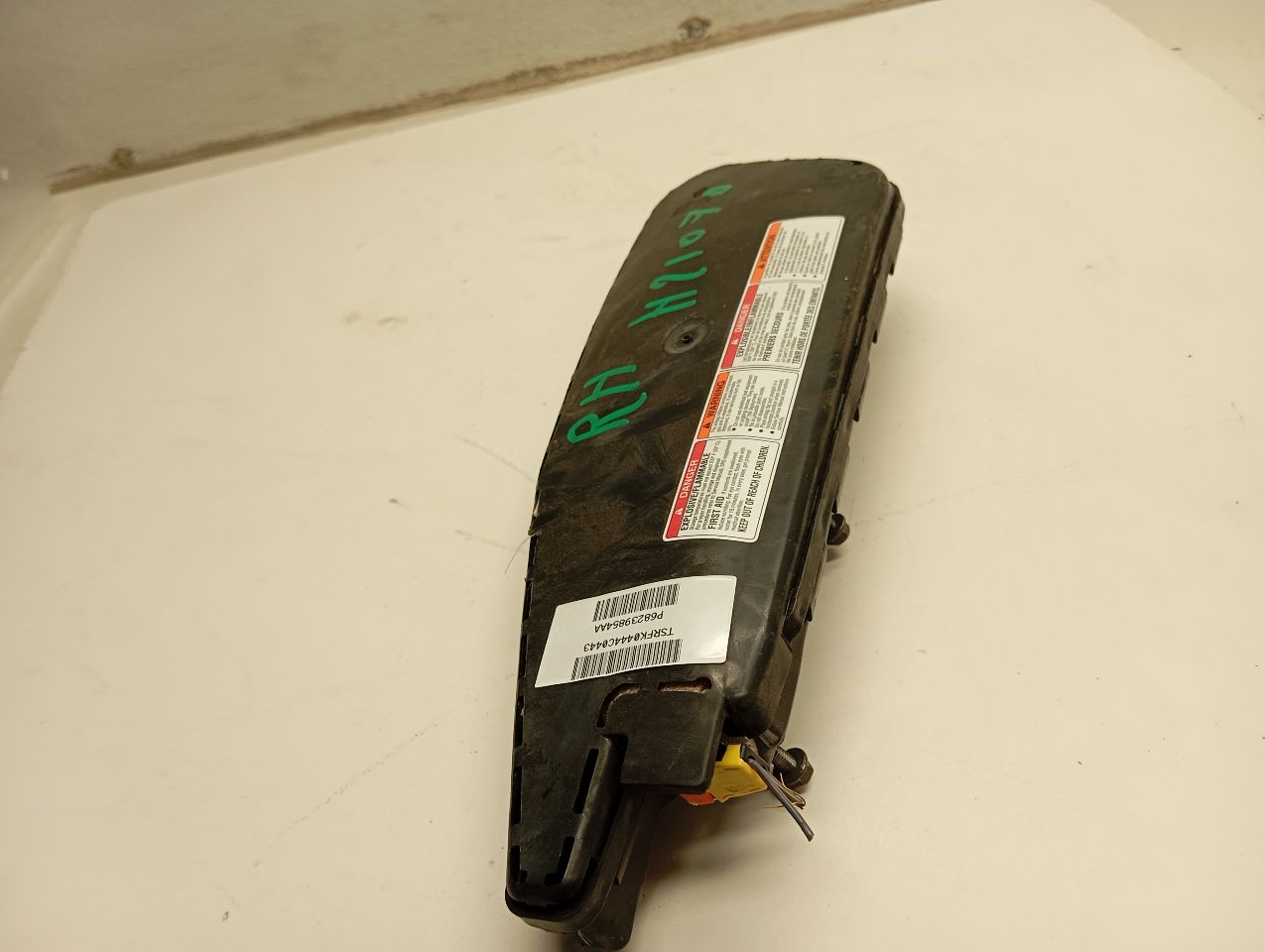 Part image 2