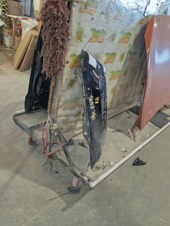 Part image 4